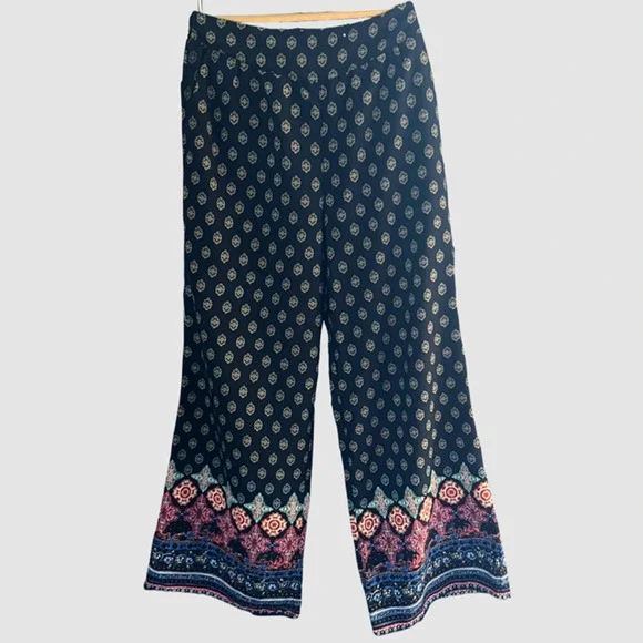 Xhiliaration Allover Geometric Print Wide Leg Pants Black, EUC - Size Medium - Picture 7 of 8